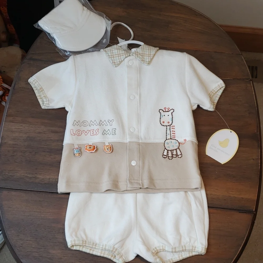 First Moments NWT Giraffe Embroidered Layette 2 Piece Coordinated Set Outfit